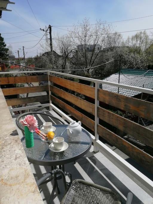 Cozy 1-Bdrm Apt In Dubec, Ideal For Work Or Study Sesvete Exterior photo